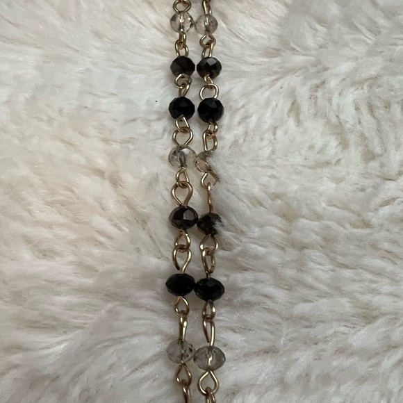 Black druzy and beaded long necklace. Very nice condition. - Picture 3 of 7